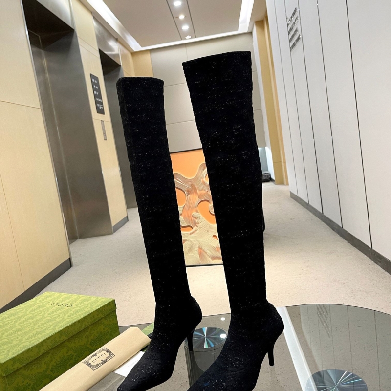 G*u*i boots